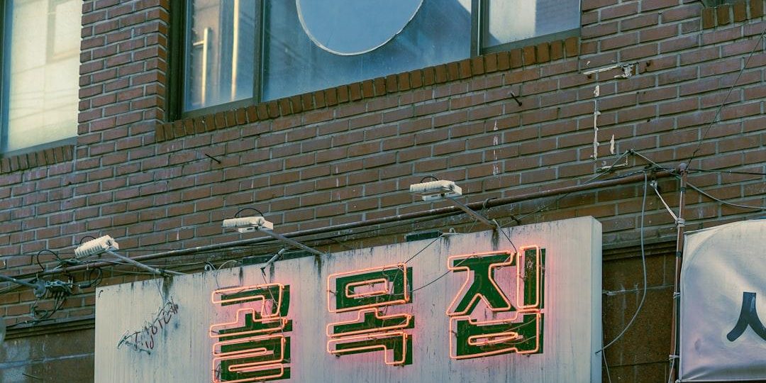 Photo SEO keyword: "Prompting 101"