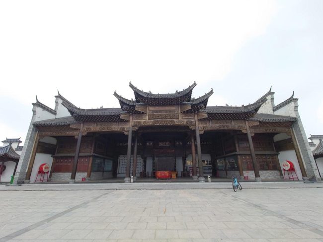 image-36 Photo Hunyuan 1